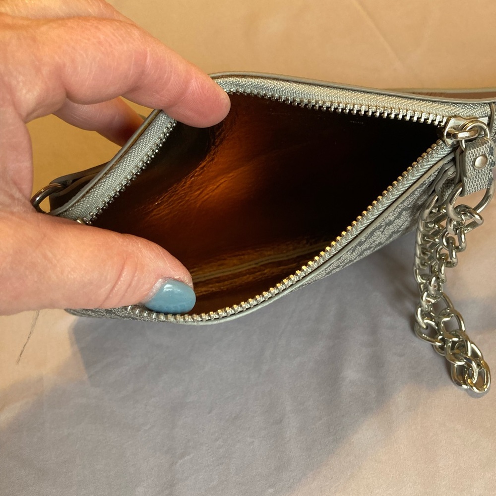 Michael Kors Belt Bag with Pull Chain EUC - Picture 4 of 4